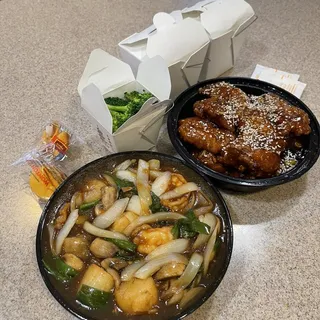 Sizzling Scallop and Shrimp