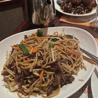 Beef Lo Mein