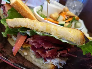 Timothy O'Toole's Pub Lake Villa