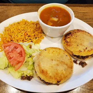 Lunch Special - Gorditas (beef)