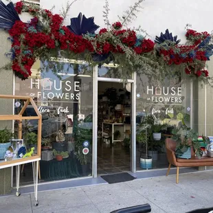 House of Flowers!!