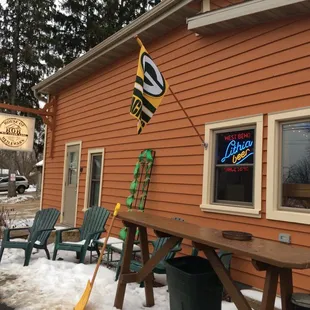 the outside of the store