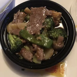 This is a small beef mixed vegetables you can can various different sauces( spicy garlic, curry if your a spicy