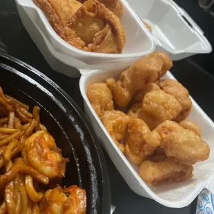 Shrimp lo mein, crab Rangoon and chicken nuggets.