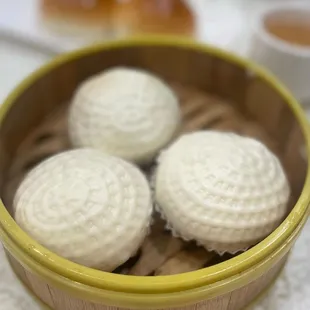 Steamed Creamy Egg Yolk Bun