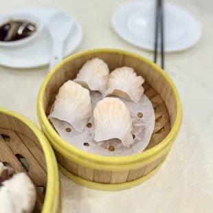 01. Shrimp Dumpling