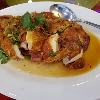 106. Sliced Chicken with Garlic Sauce