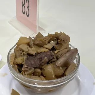 59. Beef Tripe with Carrot