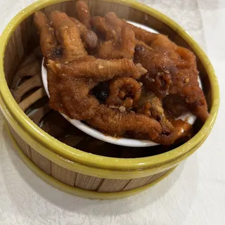 06. Steamed Chicken Feet
