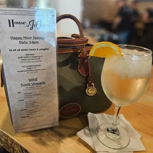 Mango sangria