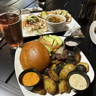 Leticia burger