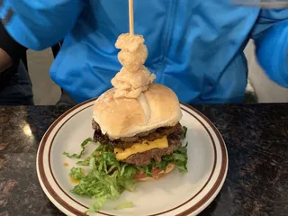 Ray Ray's  at the Mayflower