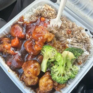 27. General Tso's Chicken Lunch