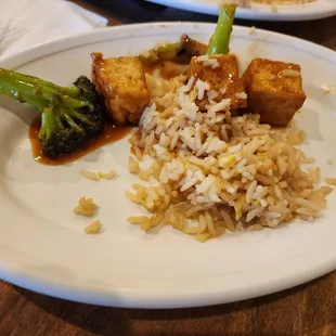 Sad fried rice with tofu.