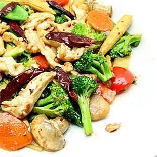 a plate of stir fried vegetables