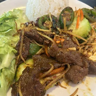 Lemongrass beef rice plate