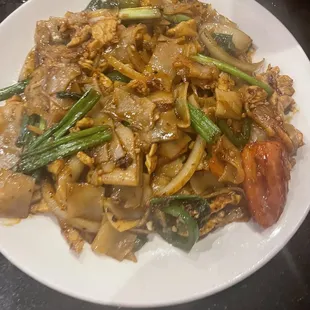 Drunken Noodle Pad Thai