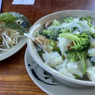 Pho soup with fried tofu