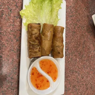 Fried spring rolls