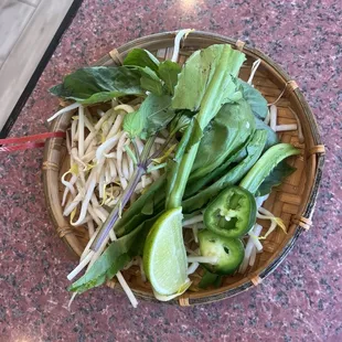 Pho toppings