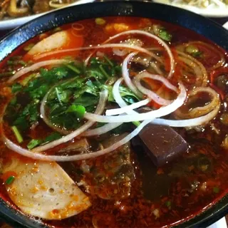 H1. Bun Bo Hue Soup