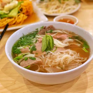 ramen, ramen and noodles, noodle soup, food, noodle dish, noodles