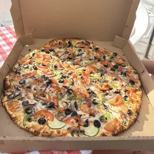 Delish Pizza 16 inch Vegetarian Pizza w XTRA shrooms;5 min walking distance from La Jolla Shores at 8107 Camino Del Sol, La Jolla, CA 92037