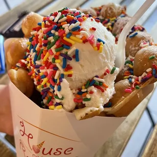 Plain Jane Bubble Waffle Ice Cream