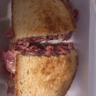 Pastrami Sandwich