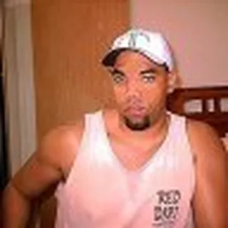 Darien G.
