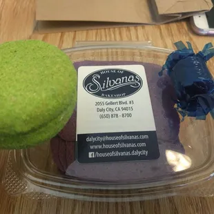 Ube Lengua De Gato