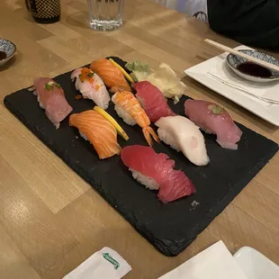 9 piece nigiri set