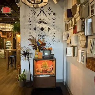 Right after you&apos;ve stepped in, you&apos;ll see this creative decors of books etc.