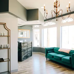 Our warm &amp; inviting lobby.