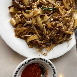 Beef and Broccoli over Cake Noodle