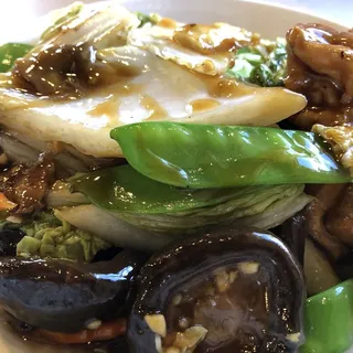 Braised Tofu with Vegetables and Mushrooms