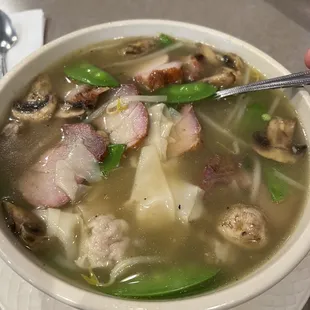 Large Wonton Soup.  Close to the best bowl of soup in the cities.