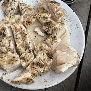 If you like cooked chicken without a side of salmonella, then this is your restaurant!!