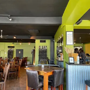 Bar and dining