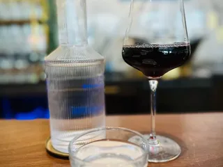 Neighborhood Vintner