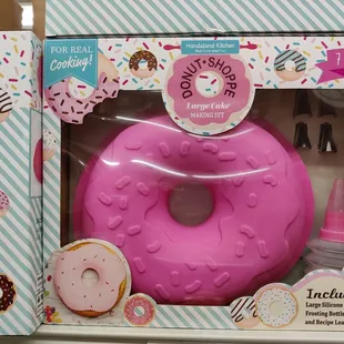 Cake mold