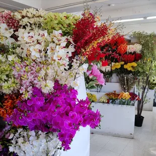 Artificial flowers