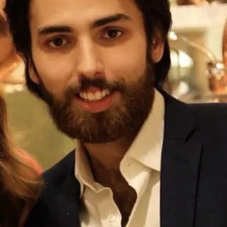 Gino M.