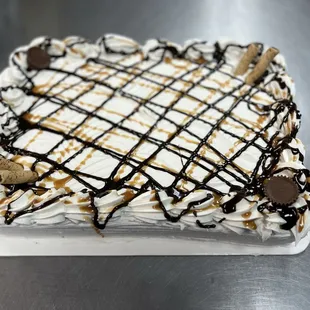 How Sweet It Is Cake Shop