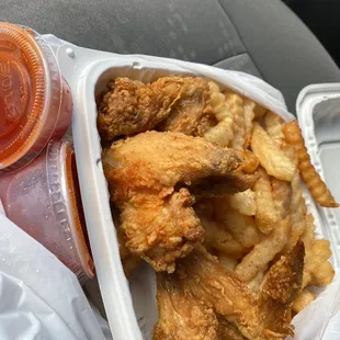 3 wings, fries and mambo sauce