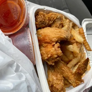 3 wings, fries and mambo sauce