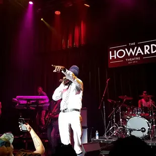 Sizzla Kalonji--he was on fire! One of the best concerts.