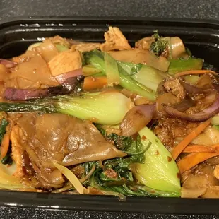 Pad Kee Mao (Drunken Noodles)