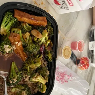 Stir Fried Broccoli with Tofu! The best!!!