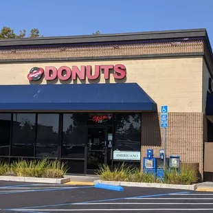 Store front (south side).